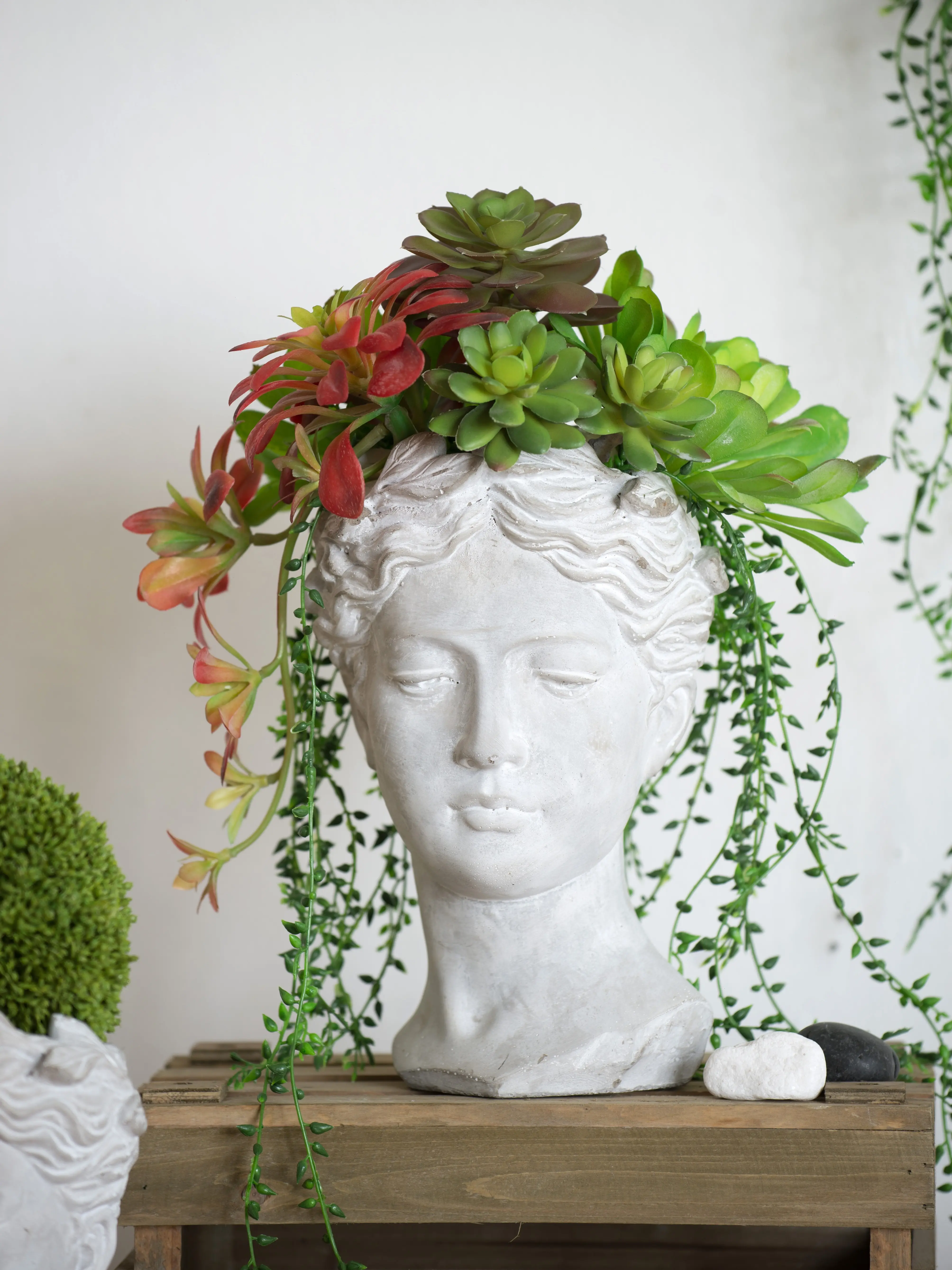 Cement Greek Head Planter - Classical Greek Face, Head Shape Design, 1100ml Drainless Indoor Outdoor Garden Decor for Plants, Flowers, Home Aesthetics