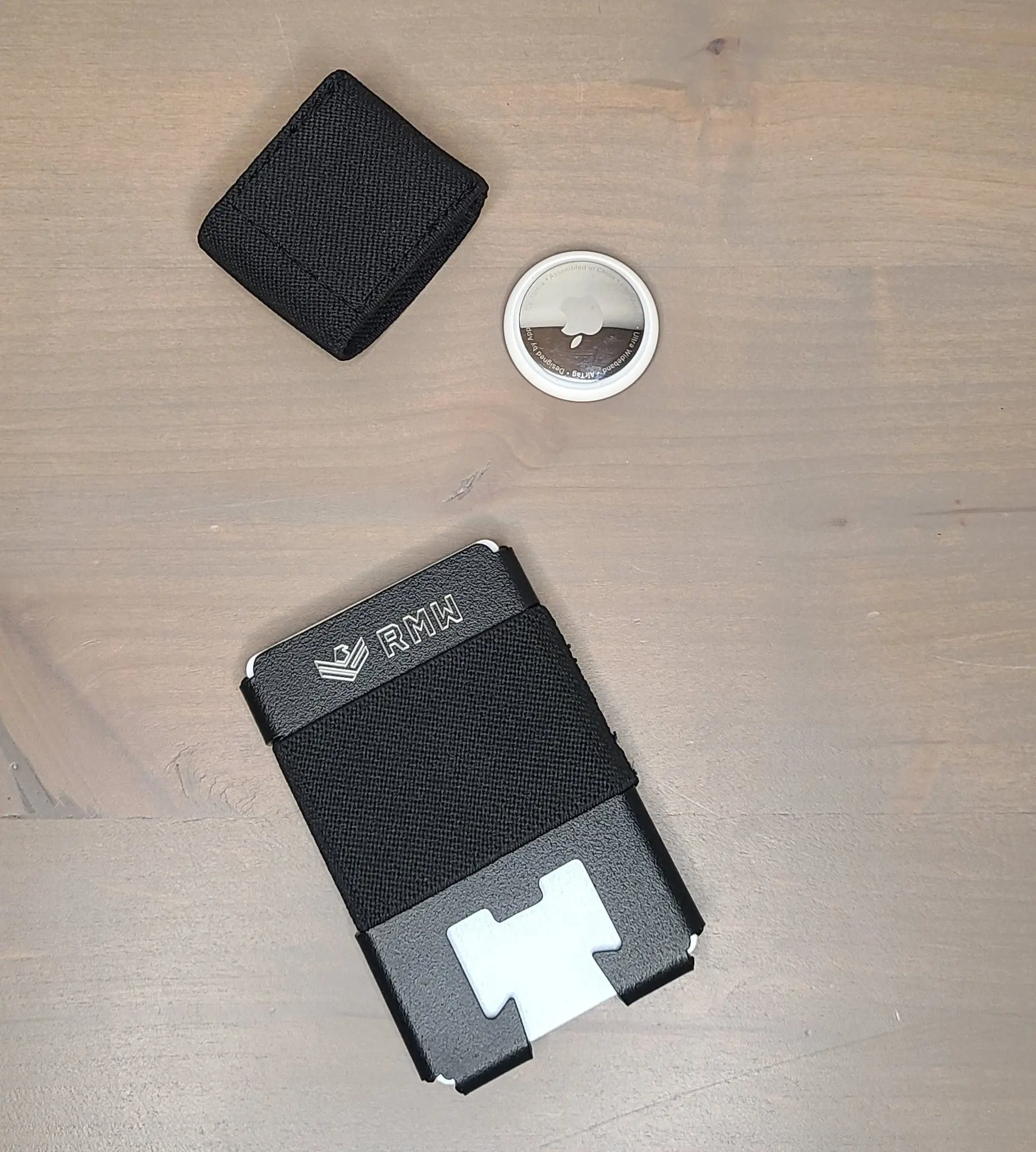 AirTag Pocket Band
