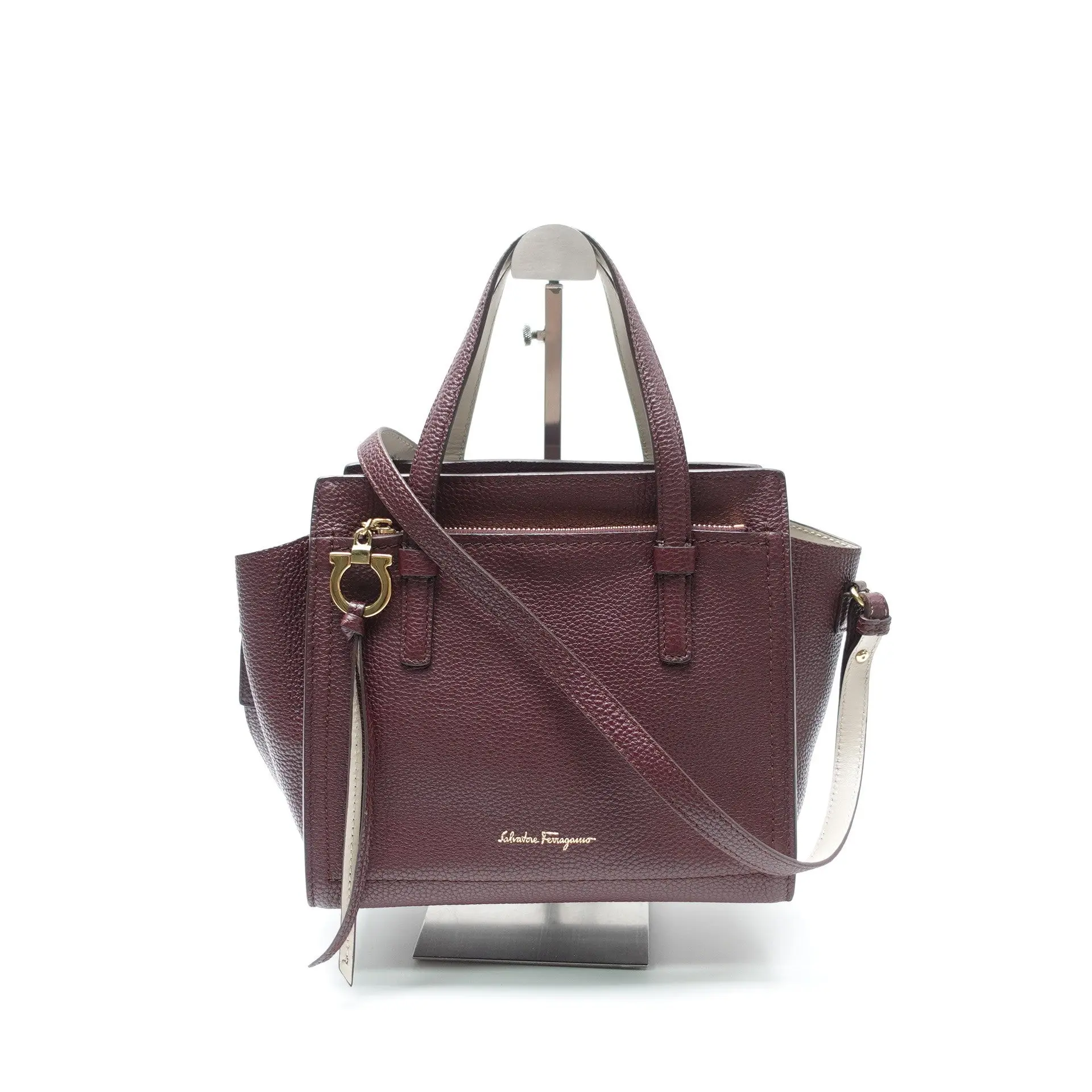 Pre-owned SALVATORE FERRAGAMO grained calfskin Top Handle Bag Burgundy T10434139