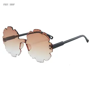 FHSY SHOP Flower Shaped Polarized Sunglasses, UV400 Protection, Gradient Brown Lens, Retro Non-Prescription Glasses for Summer Beach Trips, Music Festivals