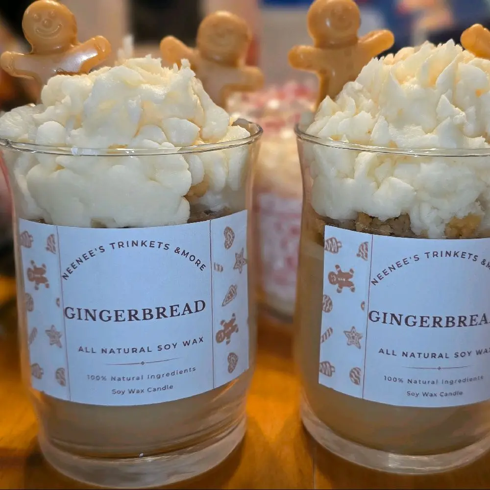 Gingerbread Candle with 2 Wax Melts - 12 oz - Christmas Decor - Ornaments, Decoration Freshener candle Wick Fragrance Room Cozy Scent Scented Aroma Tiktok Candle Holiday Candle  Gift