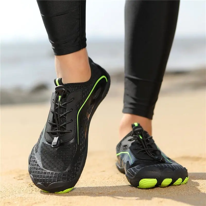 Men's Quick Dry Watershoes, Barefoot-Style Clogs with a Breathable Hollow Upper, Convertible Design, and Anti-Collision Toe Cap for Hiking, Non Slip Watershoes, Outdoor