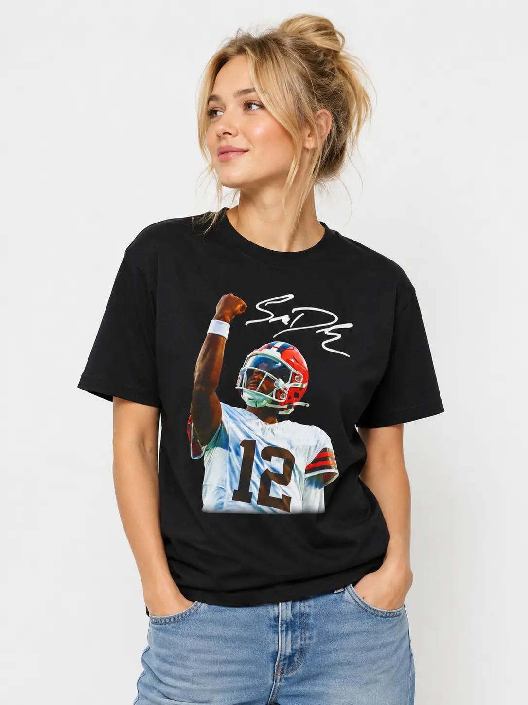 Women's Casual T-Shirt with 'Celly' Signature Graphic, Stylish Short Sleeve Round Neck Comfortable 100% Cotton Top, Shortsleeve, Tee
