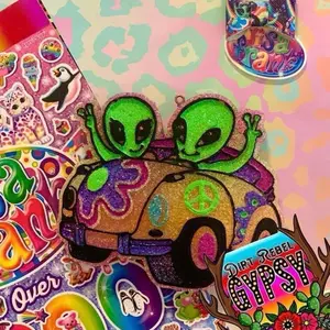 Nostalgic 90s freshies