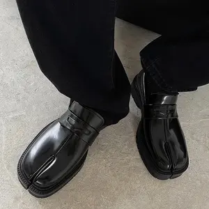 Men Cow Leather Shoes, Loafer for Men and Women Split Toe Thick Sole Casual Leather Casual Shoes Sneakers Loafers Men
