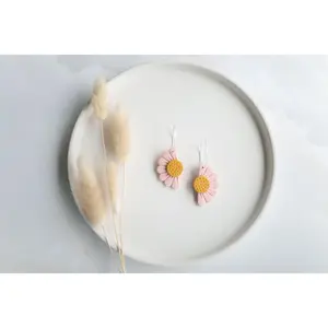Clay earring | peach daisy hoops | spring collection