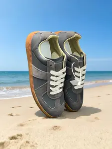 Vintage German Training Shoes, Anti-Slip Rubber Sole, Casual Sporty Sneakers for Couples, Low Top Medium Width, All Seasons