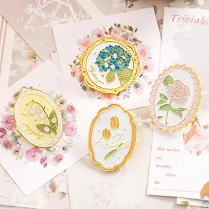 Vintage Metal Storage Clip, 1 Count Exquisite Flower Pattern Fixing Clip, Stationery Storage Clip, Office Stationery & Supplies