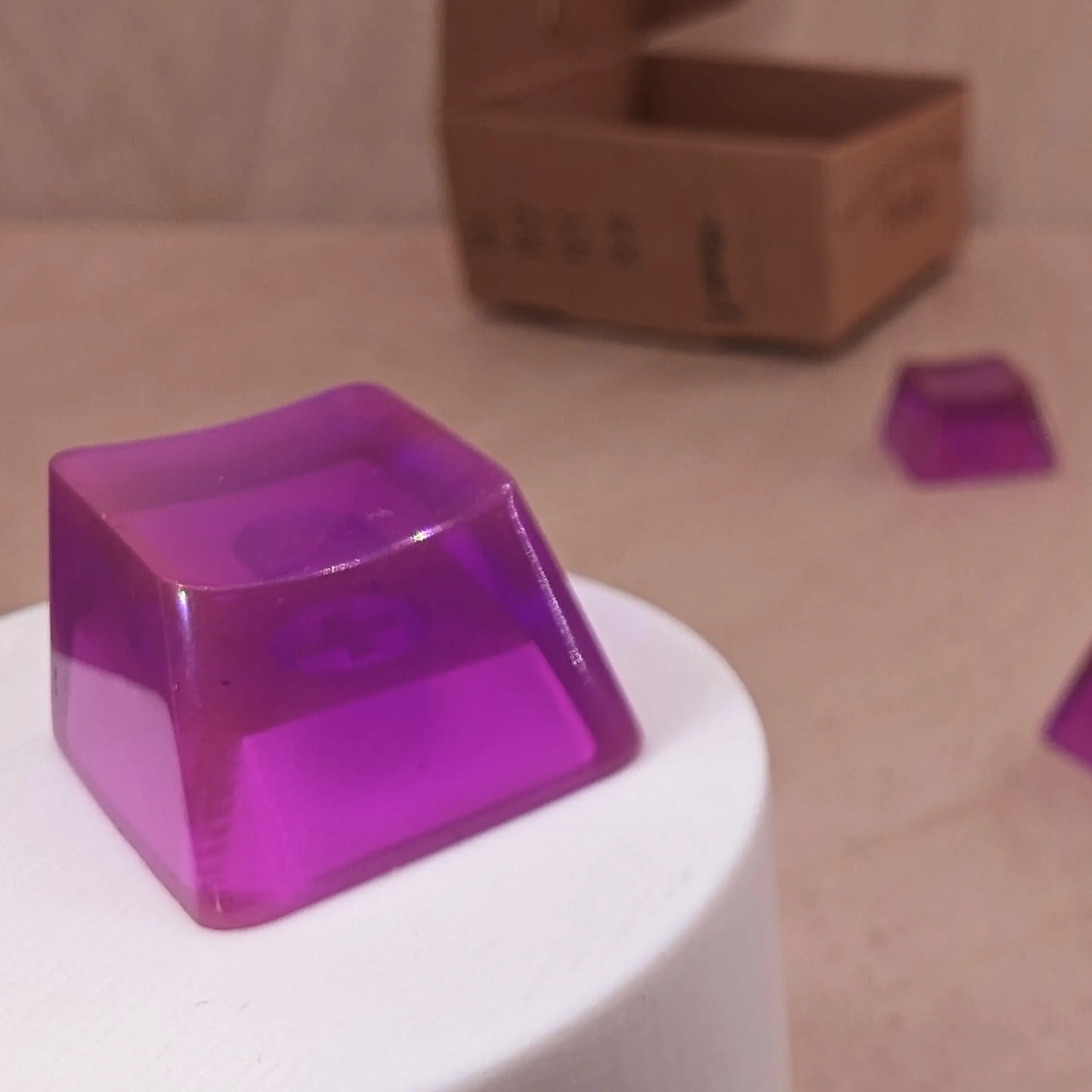 ResinkeyWorks Lavender Purple Blank 1U Accent Keycaps, Transparent Hand Polished Resin OEM Caps with MX stems