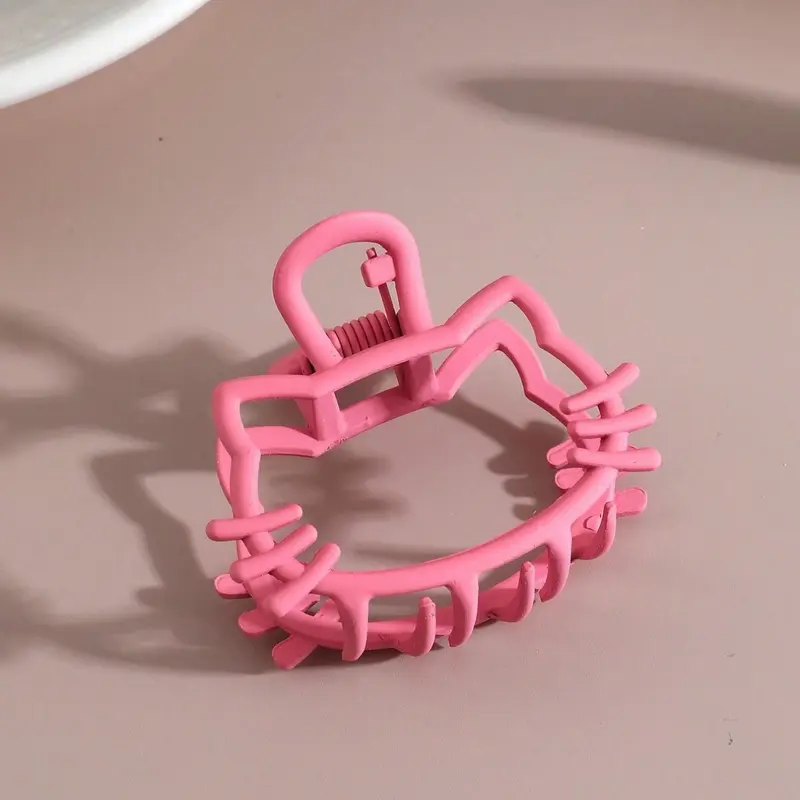 1pc Women's Cute Cartoon Cat Shaped Hair Clip Suitable For Daily Use Claw Clip Cute Hair Clips