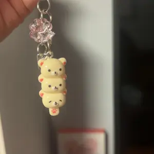 1 Count Tanghulu Bear Super Cute Phone Chain Charm & CCD Pendant, Phone Charms, Phone Accessories, Ideal Gift for Friends and a Perfect Choice for Valentine's Day