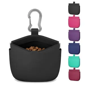 Pet Dog Training Waist Bag, Silicone Dog Treat Bag, Stainless Steel Hook Can Be Hung on The Waist, School Bag, Leash for Easy Carrying, Essential for Training Outings