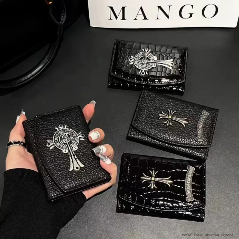 Men's stylish designer short wallet, made of genuine leather, a beautifully crafted card holderwallet