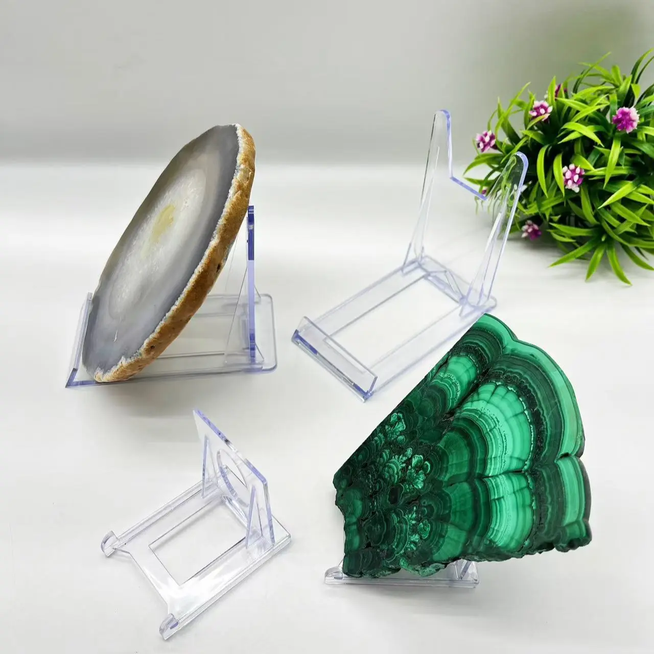 5 Pieces Adjustable Acrylic Display Stand Bases Versatile Plastic Holders for Photos Decorative Plates Electronics Contemporary Home Decor Clear Polished Acrylic Stand for Crystal Mineral Specimens