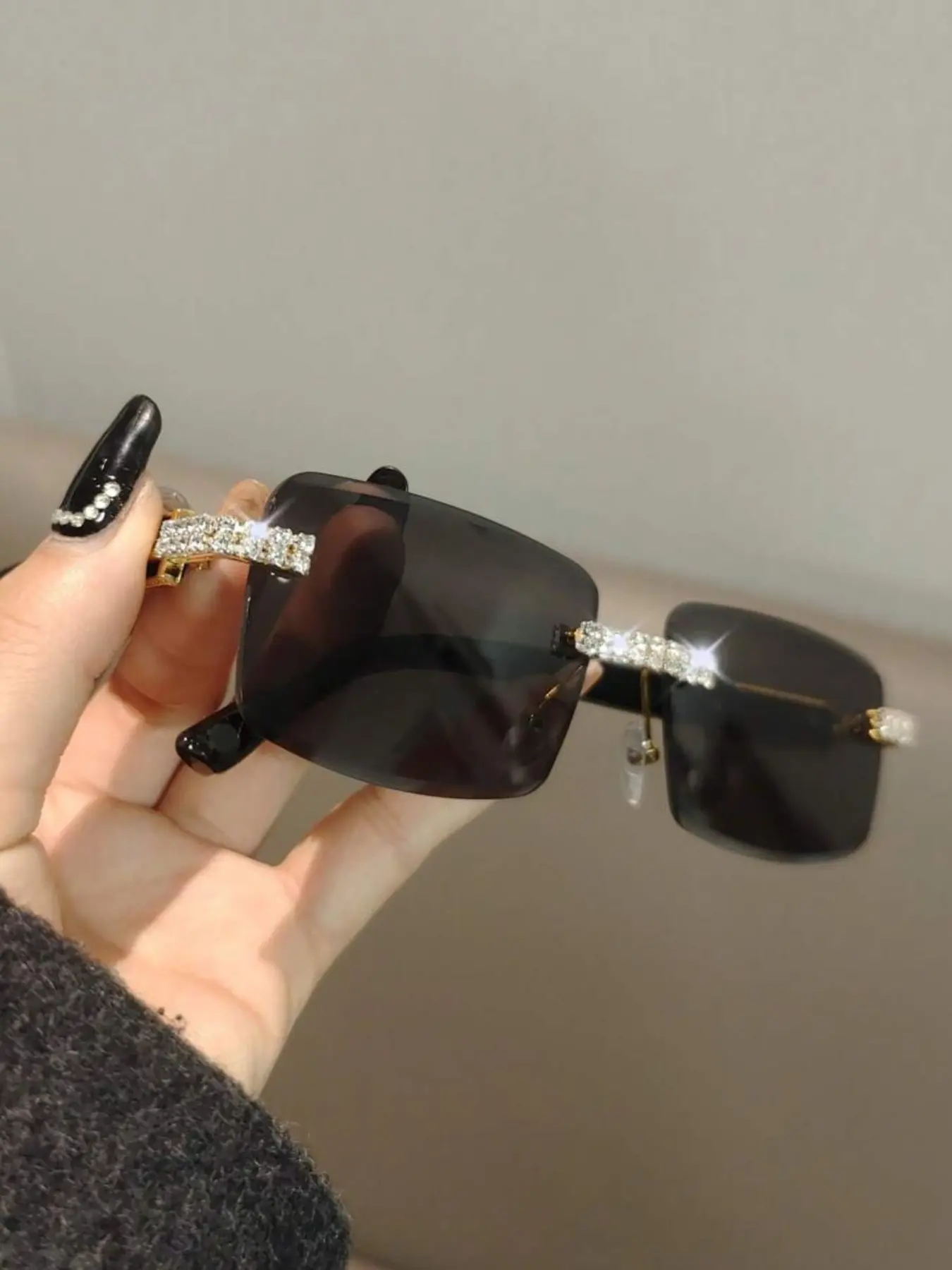 1pcs  Rhinestone  3D CNC cutting Diamond Lens Rectangular Frameless Rimless Sunglasses, Fashion Shades, Fashion Eyewear, Fashion Accessory for Driving & Beach Travel, All Seasons Wear