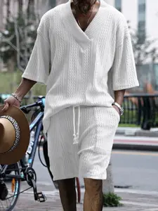 Two-Piece Set Men's Solid V Neck Knit Top & Shorts, Regular Fit Casual Fashion Short Sleeve Knit Top & Shorts for Daily Wear, Men's Summer Clothes