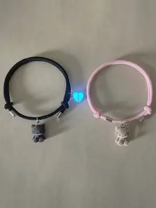 2 Pcs Glow-In-Dark Heart Cat Pendant Couple Bracelet, Fashionable Women's Valentine's Day Gift, Romantic Anniversary Handchain