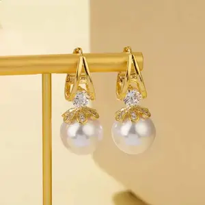 Pearl Hoop Earrings 14K Gold Plated Retro Inspired Sparkling Crystal Design, Chic Fashion Jewelry Statement Earrings for Women DZEH3715