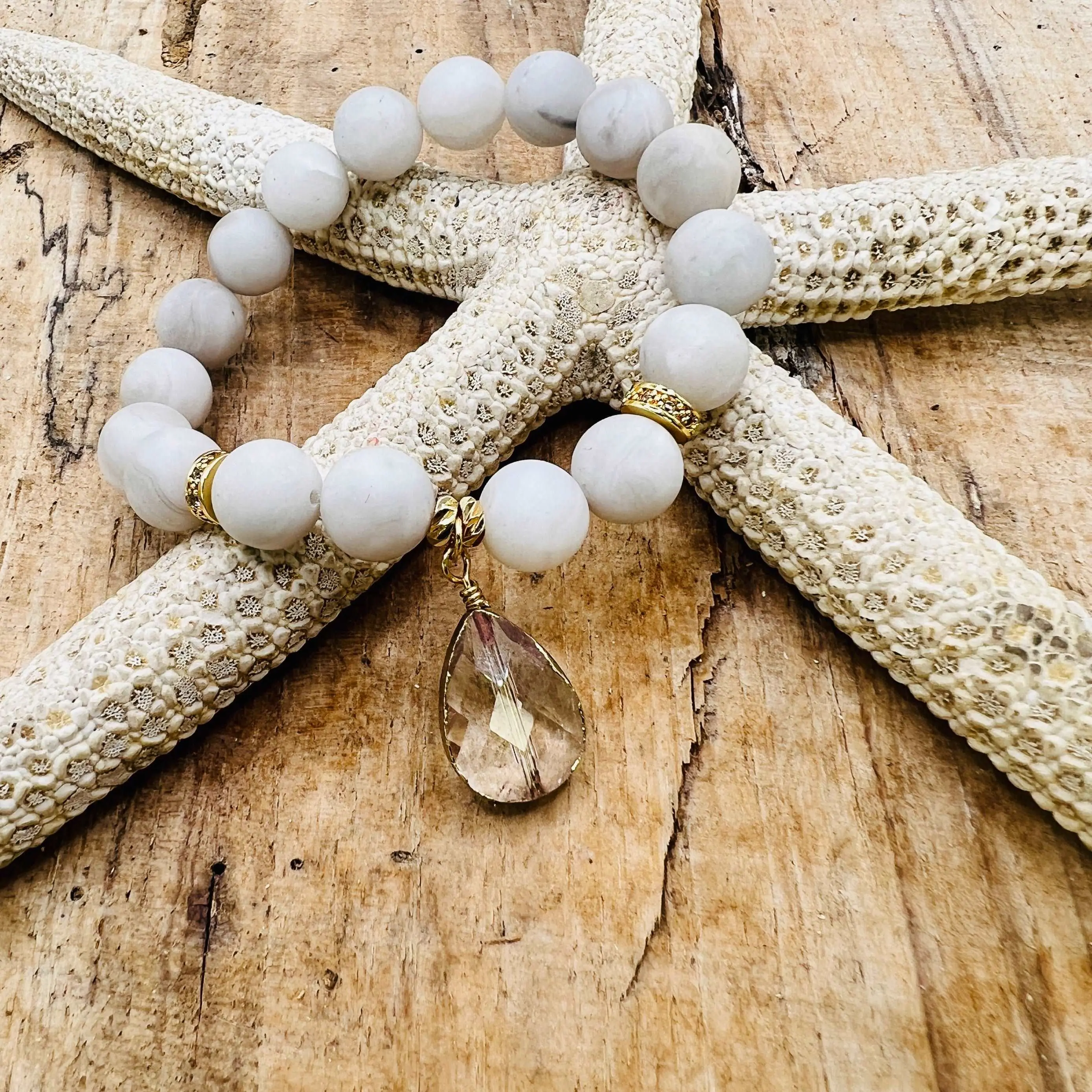 Dreamy White Lace Bracelet