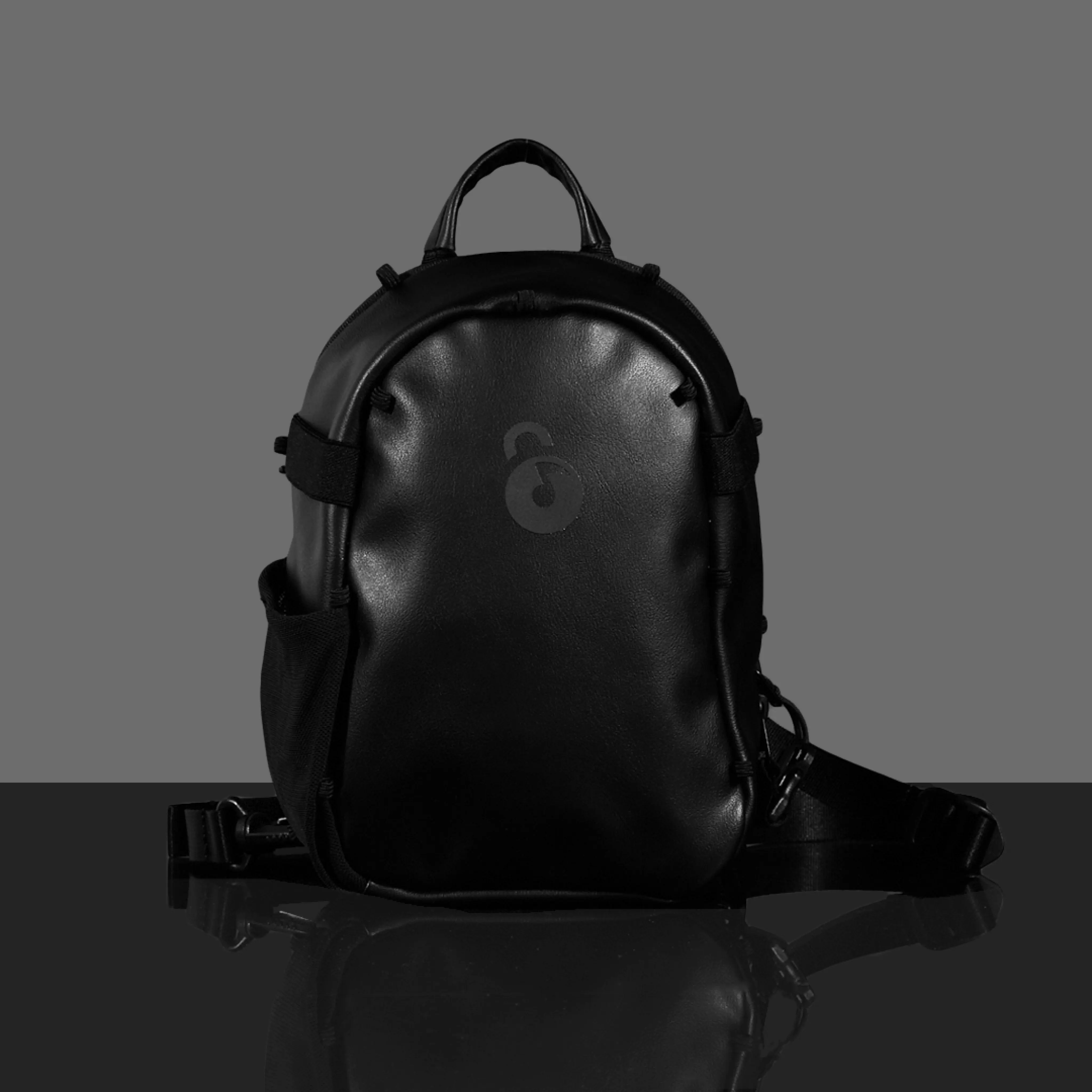 LUNCHBOX - Minipack – Compact Anti-Theft Vegan Leather Backpack
