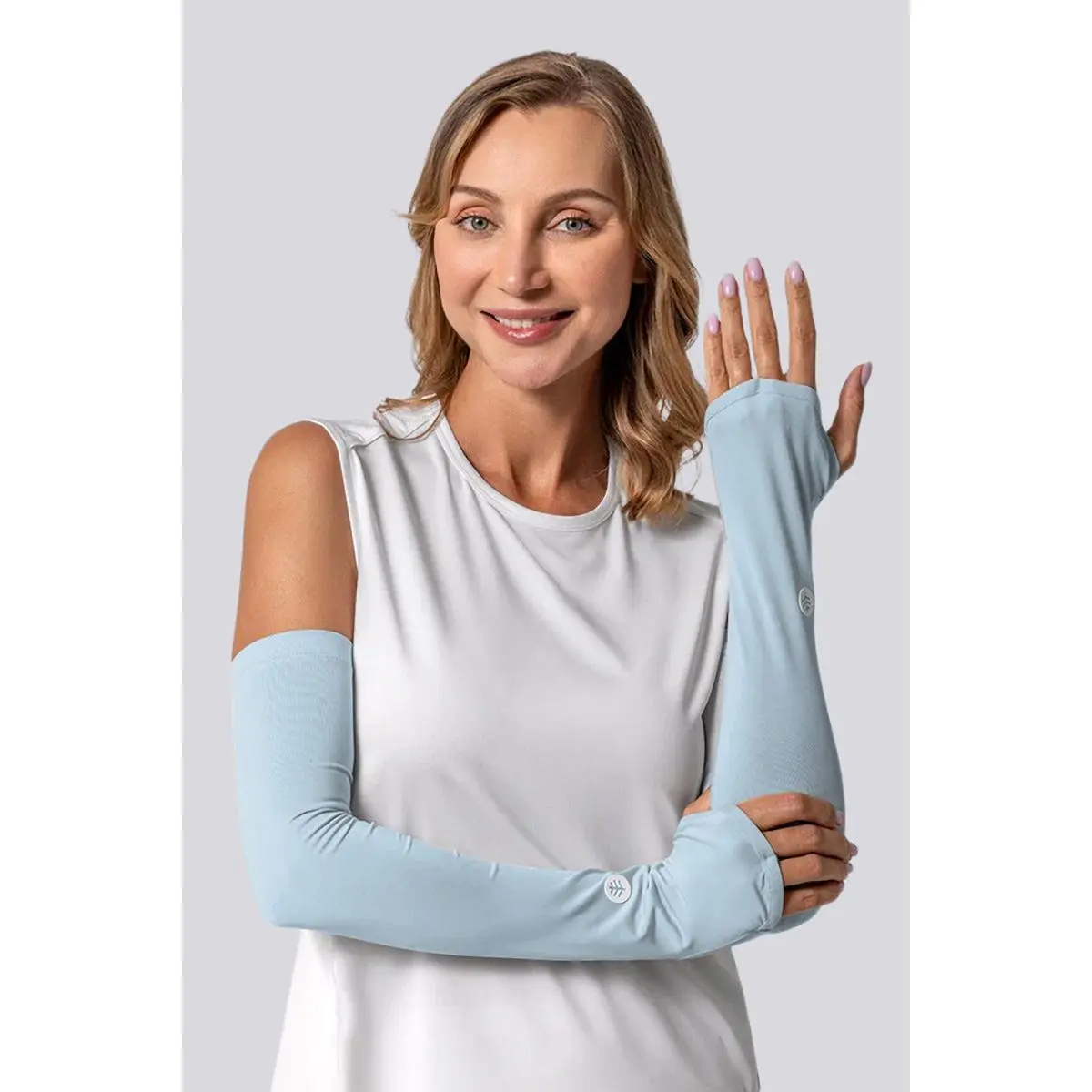 Women's Backspin Performance Arm Sleeves | Light Blue