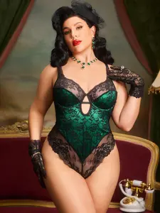 Plus-Size Green Lace Soft Supportive Lingerie Set - Elegant & Comfortable Daily Underwear