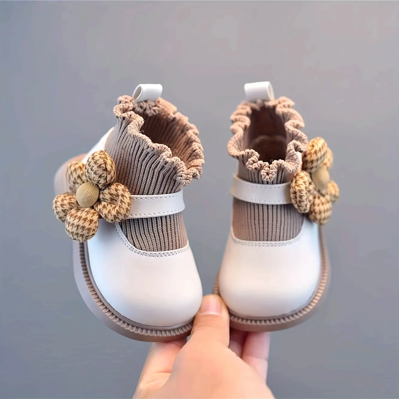 2026  [Toddler Walking Shoes] Girls' Shoes 1-2 Year Olds - Toddler Walking Shoes with Soft Soles - Baby Sock Shoes and Autumn - Princess Shoes - Sock Boots - Beautiful and Cute Four Seasons Baby Girl Ankle Boots