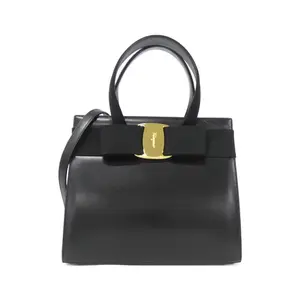 Pre-owned SALVATORE FERRAGAMO Calfskin Shoulder Bags Shoulder Bag