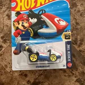 Hot Wheels Mario Standard Kart 4/10 Screen Time Edition Collectible Diecast Model Car, Decor Accessories, for Kids Ages 3+