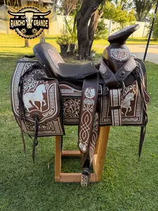 15.5" Silla de Caballo / Montura / Saddle Horse 15.5" Silla de Caballo / Montura / Saddle Horse
