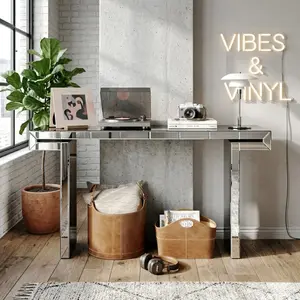 60 Inches Luxury Full-Length Mirror Console Table with Fluted Tempered Glass, Entryway Mirrored Sofa Table, Light Luxury Style, Scratch-Resistant, Reinforced Packaging