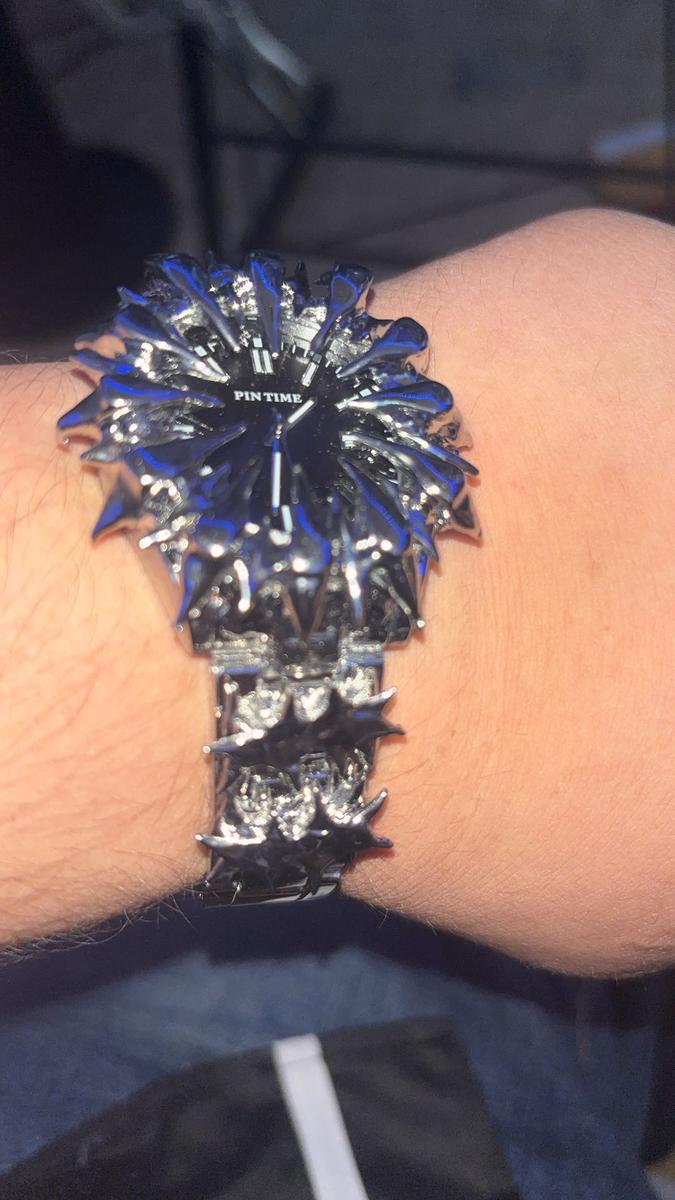 Item: Black, one-size