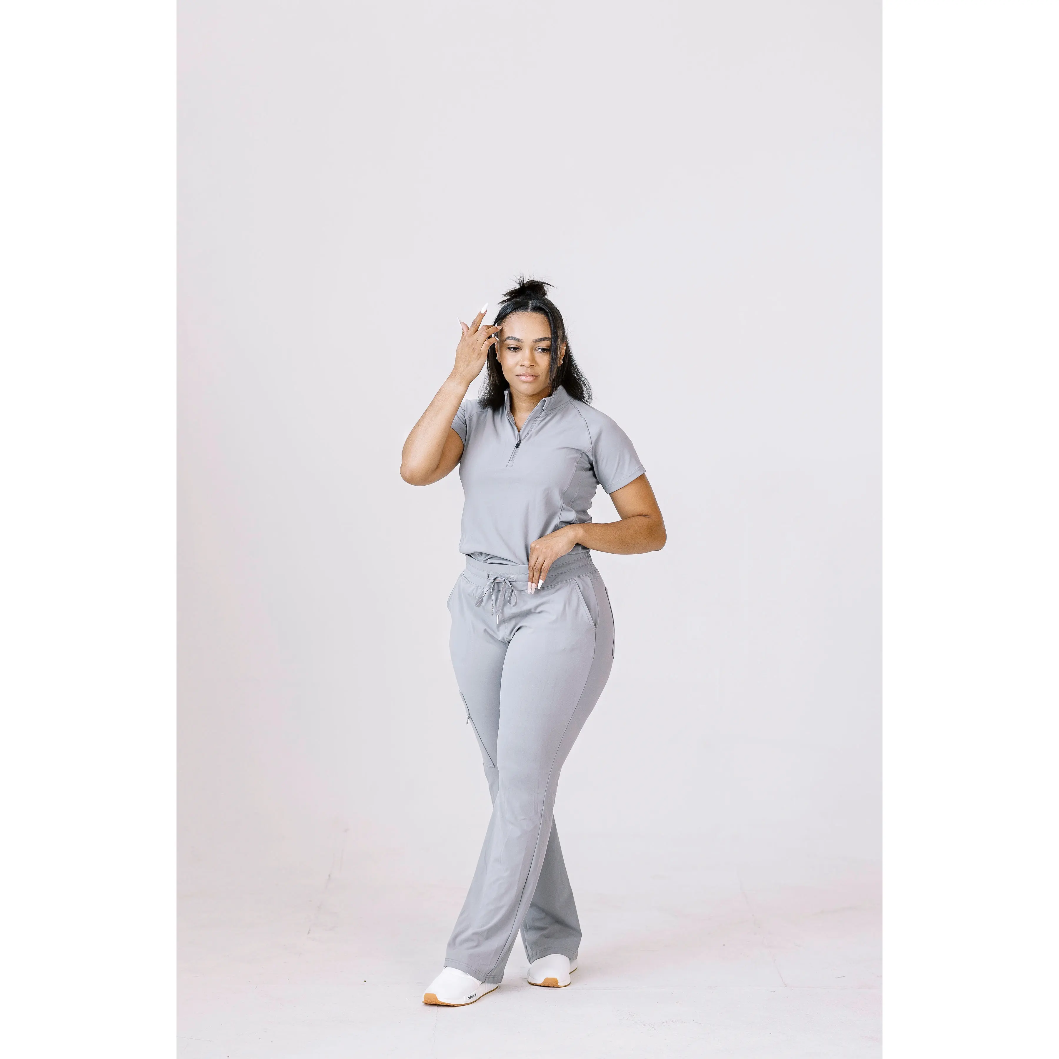 Mid-Rise Skinny Flare Scrub Pants