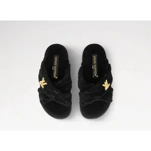 The Noir Plush Luxe Slide