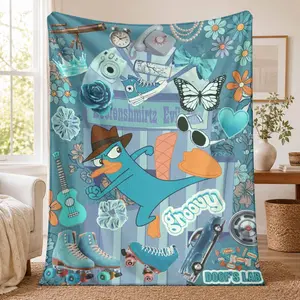 Platypus Spy Aesthetic Flannel Blanket， Vibrant Y2K Retro Collage Print， UltraSoft Lightweight Plush Fabric， Breathable Warmth for Bedroom Couch Living Room Office Nap Travel Gift