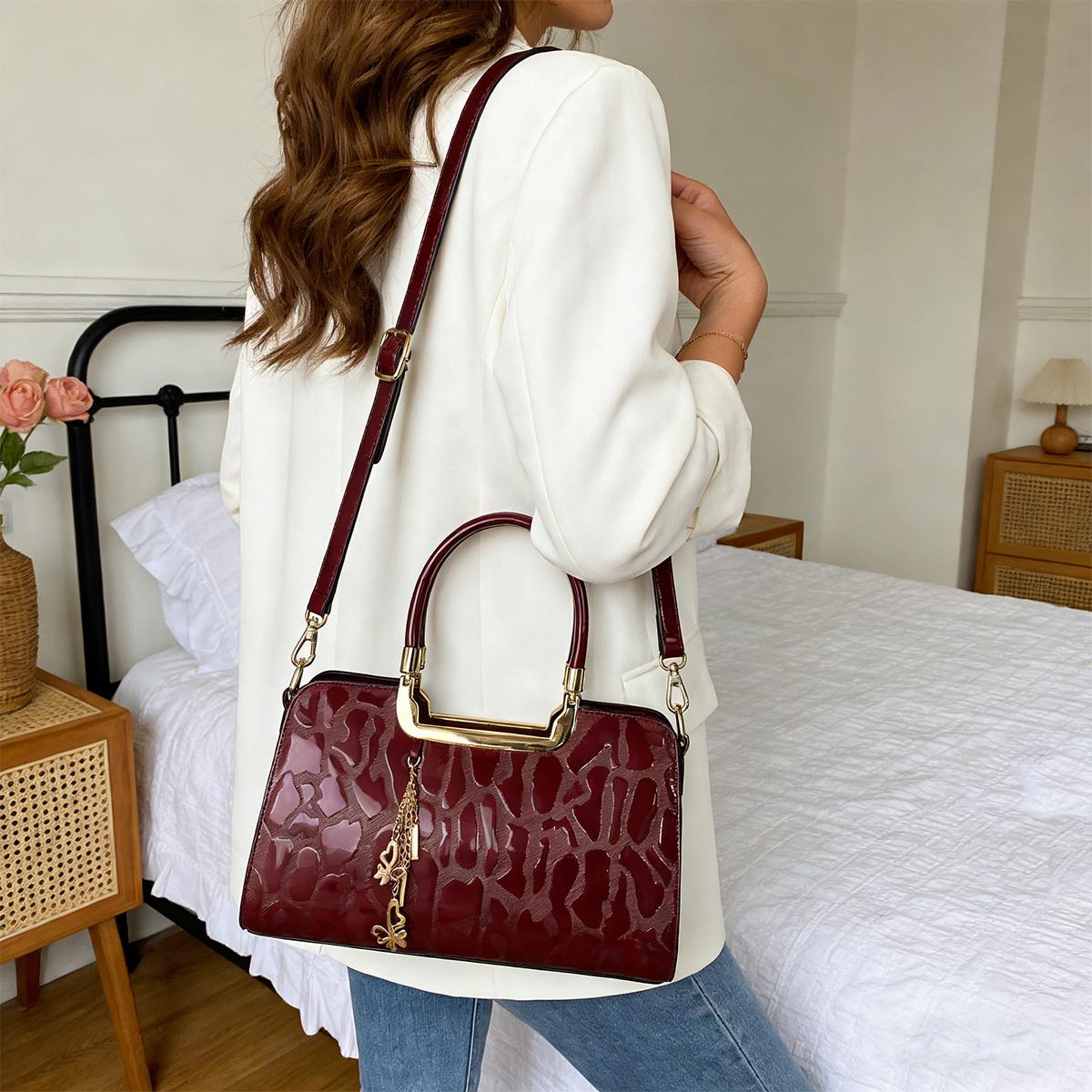 Women’s Fashion Crossbody Bag, Versatile Trendy Handbag, Large-capacity Tote Bag, Suitable for Outings, Commuting, and Weekend Dates Retro Matte Hand-woven Messenger