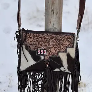 Lucky #7 Jackpot purse