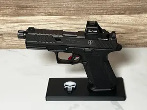 Skull Glock Stand 43x 48 Display Stand Safe