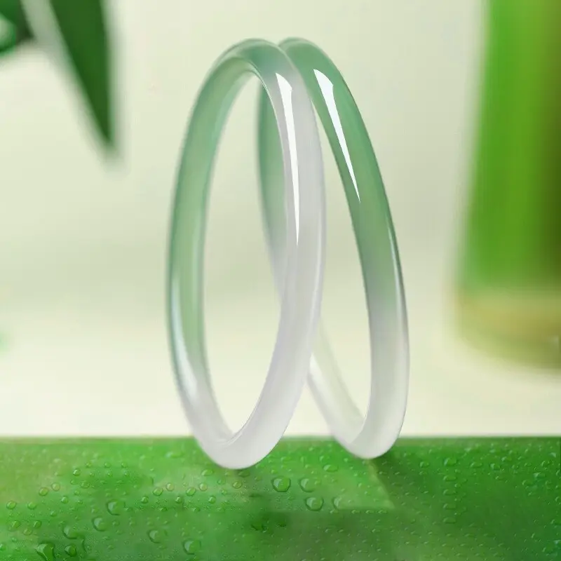 Half mountain and half water single