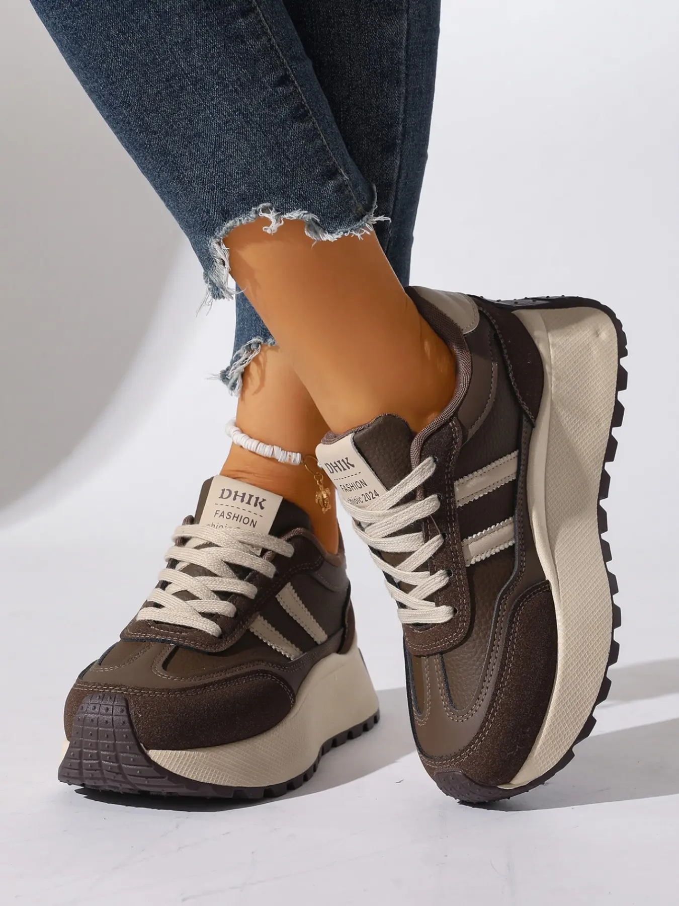 New Soft Comfortable Colorblock Casual Sports Shoes, Trendy Fashion Sneaker, Walking Sneaker, Striped Pattern, All Seasons Sneakers, Footwear Sneakers