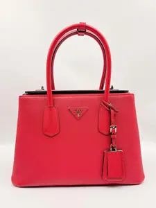 Pre-owned PRADA Calfskin Crossbody Bags Leather tote bag Saffiano Red