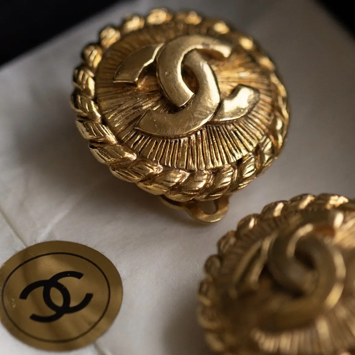 Pre-owned Chanel