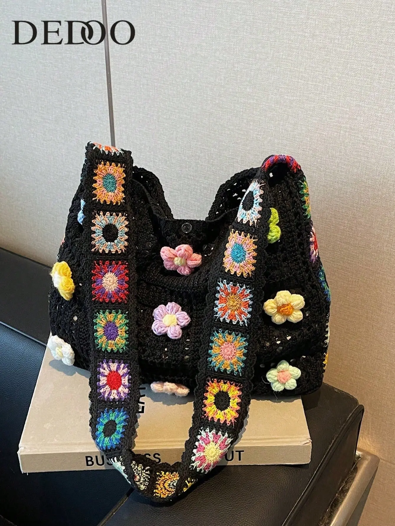 Bohemian Hollow-Out Floral Crossbody Bag for Women, Casual Hollow-Out Design Women Tote Shoulder Bag Handbag (Flower/Strap Pattern Random)