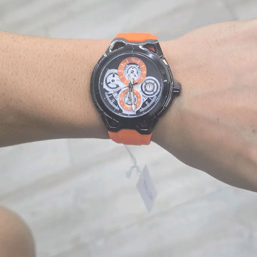 Activa X Invicta Men display picture 1