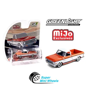 Greenlight 1:64 1972 Chevrolet C-10 Short Bed Custom – Orange with White Two