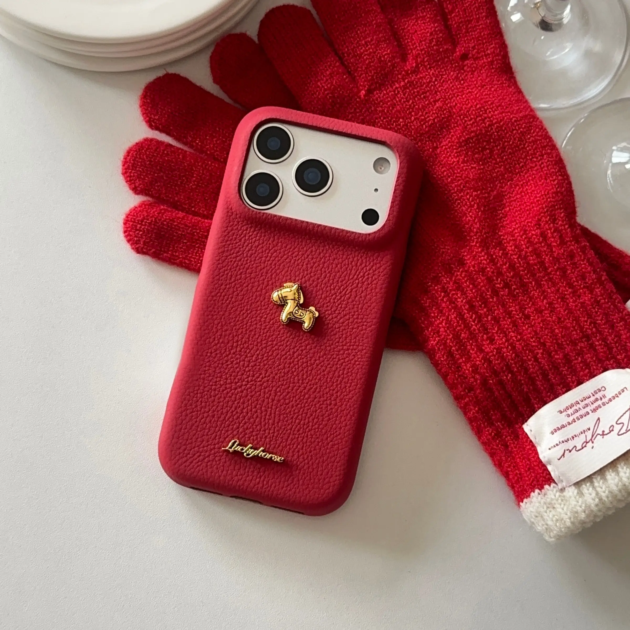 IPhone 13/16/17 Pro Max | Large hole lychee pattern | Gold three-dimensional pony accessory | Best friend gift | Suitable for iPhone 11 12 13 14 15 16 17 Pro Max Smartphone