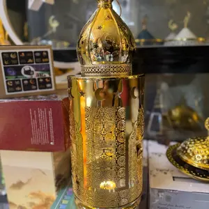 Spinning Gold lantern