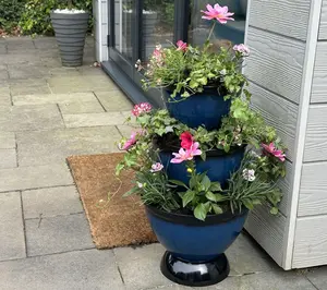 Jennings Faux Ceramic Speckled 3-Stack Planter Jennings Faux Ceramic Speckled 3-Stack Planter