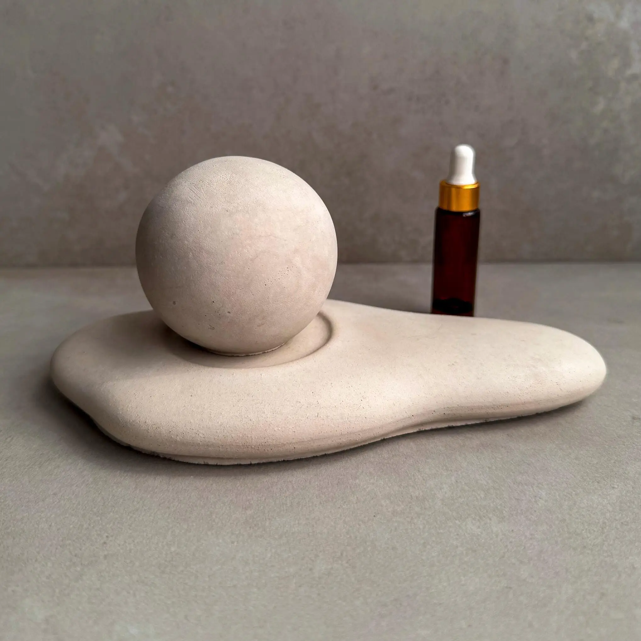 Form Abstract Concrete Essential Oil Diffuser Form Abstract Concrete Essential Oil Diffuser