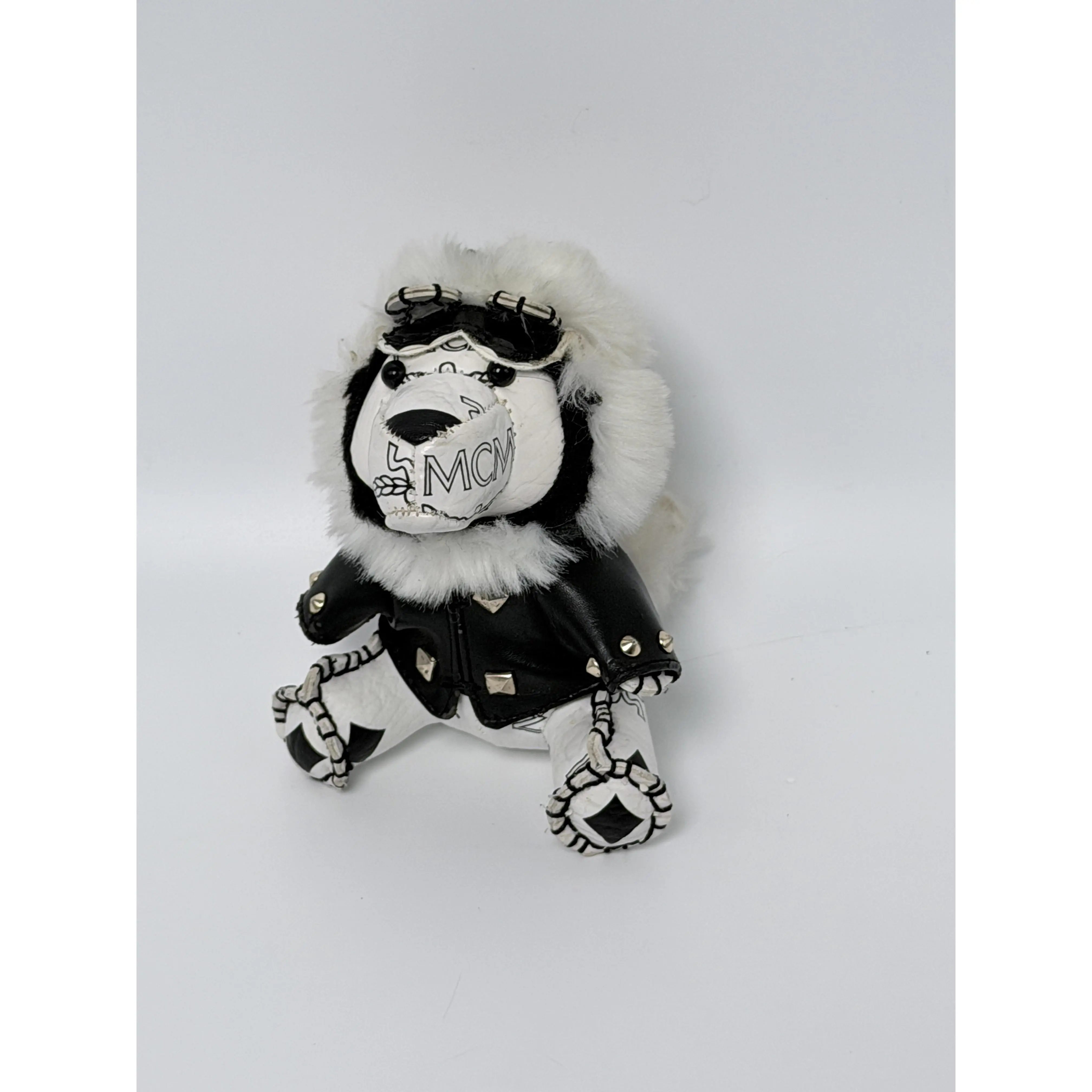 Pre-owned MCM plush-style textile Bag Accessories White and Black Dog Bag Charm Keychain JD837MCM